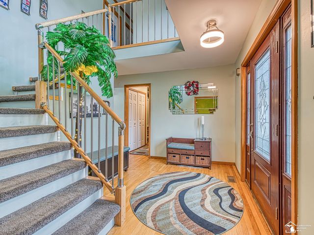 20087 Herzog Drive, Rockwood, MI 48173