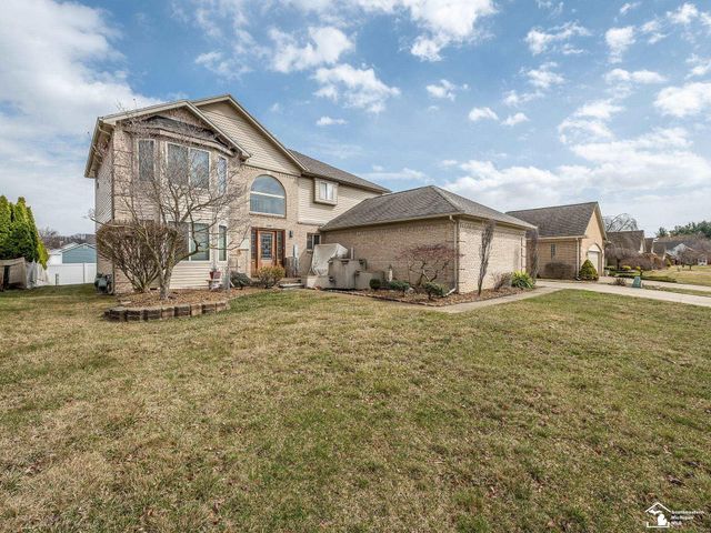 20087 Herzog Drive, Rockwood, MI 48173