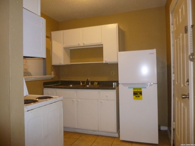404 Donaldson Ave Rear, San Antonio, TX 78201