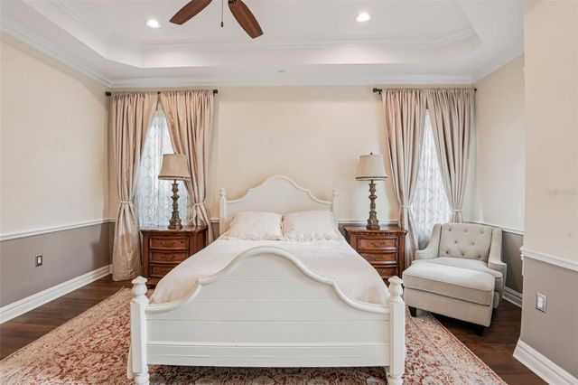 3841 W AZEELE STREET, Tampa, FL 33609