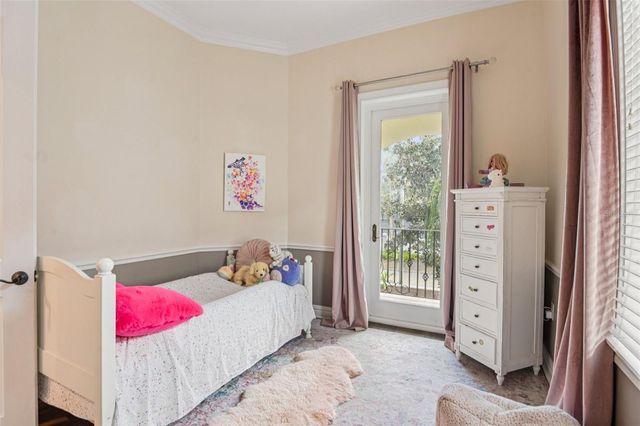 3841 W AZEELE STREET, Tampa, FL 33609