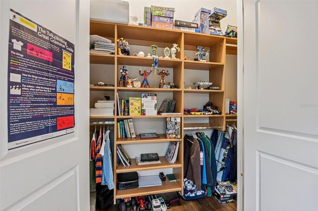 3841 W AZEELE STREET, Tampa, FL 33609