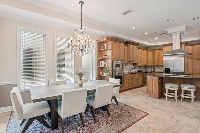 3841 W AZEELE STREET, Tampa, FL 33609