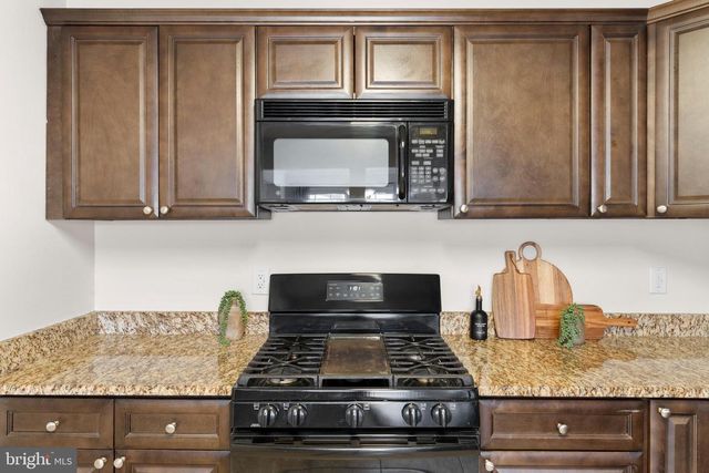 11184 STAGESTONE WAY, Manassas, VA 20109