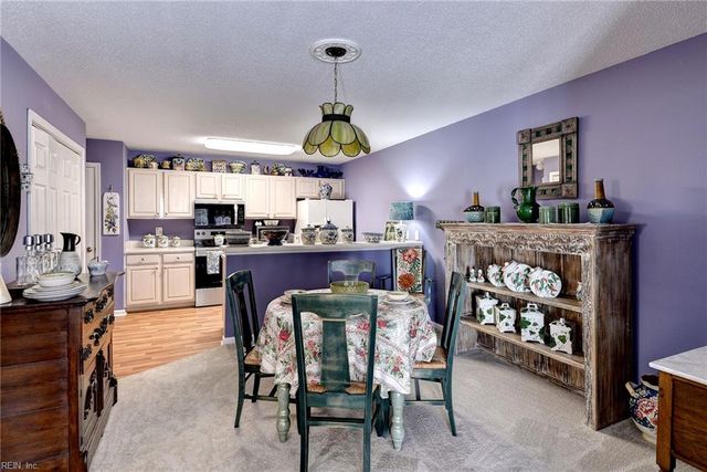 1502 Westgate CIR, Williamsburg, VA 23185