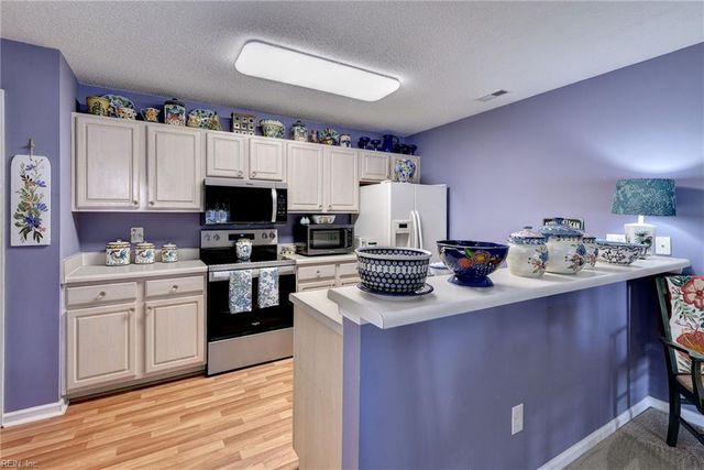 1502 Westgate CIR, Williamsburg, VA 23185