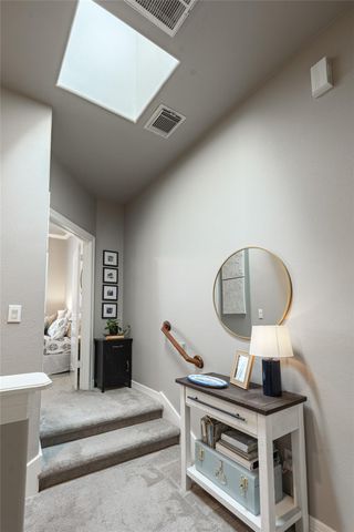 930 Mckinney Park Lane, Houston, TX 77003