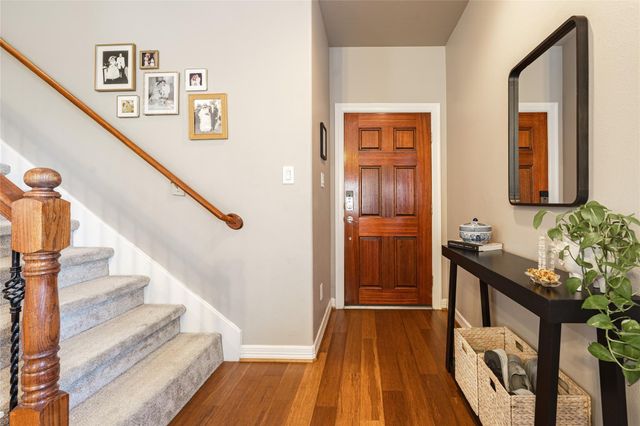 930 Mckinney Park Lane, Houston, TX 77003