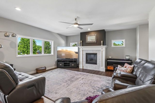 410 Sunset Drive, Lodi, WI 53555