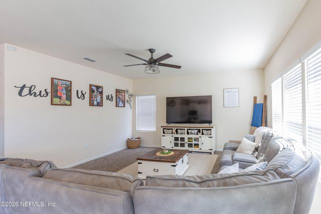 2224 WILLOW GLN Lane, Green Cove Springs, FL 32043