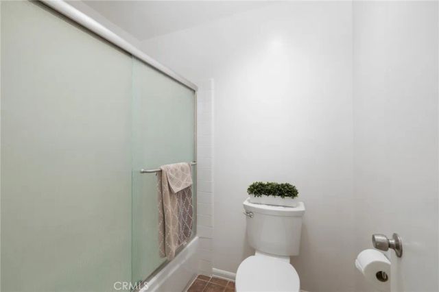 800 W Grondahl Street J, Covina, CA 91722