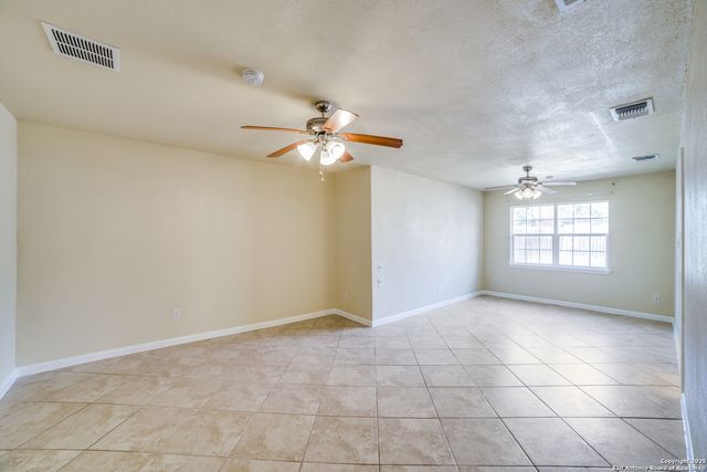 10490 White Bonnet St, San Antonio, TX 78240