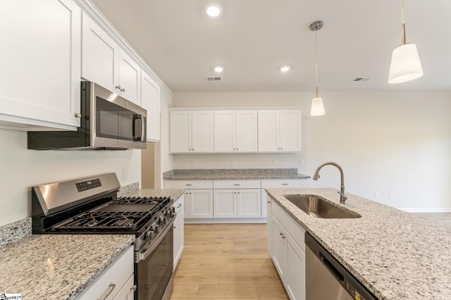 49 Nonnington Way, Taylors, SC 29687