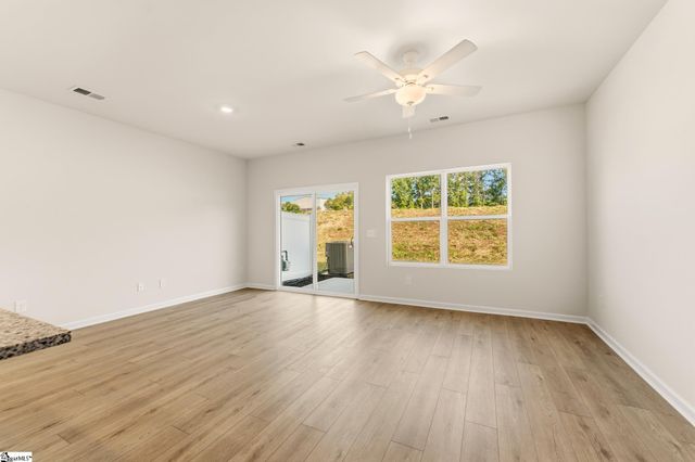 49 Nonnington Way, Taylors, SC 29687