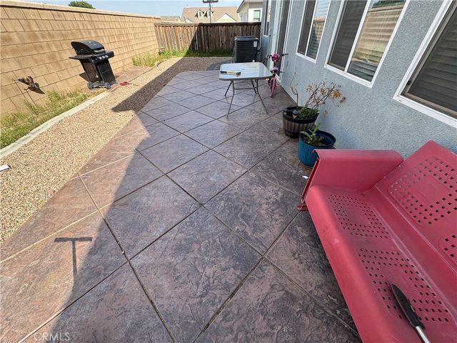 12476 Domingo, Victorville, CA 92392