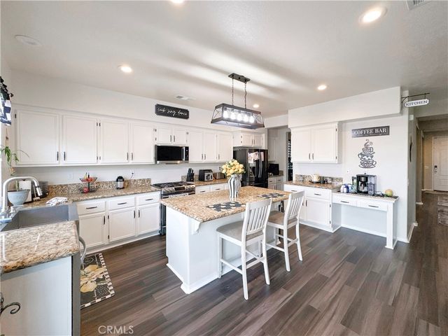 12476 Domingo, Victorville, CA 92392