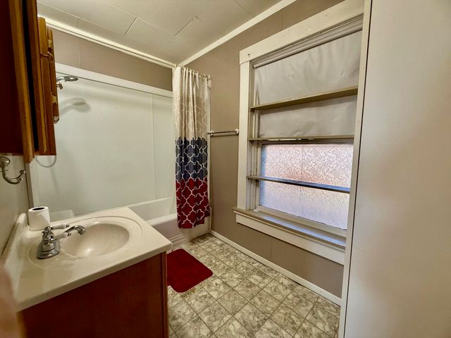 1681 S Us Highway 63, West Plains, MO 65775