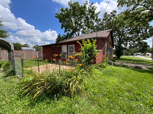 1681 S Us Highway 63, West Plains, MO 65775