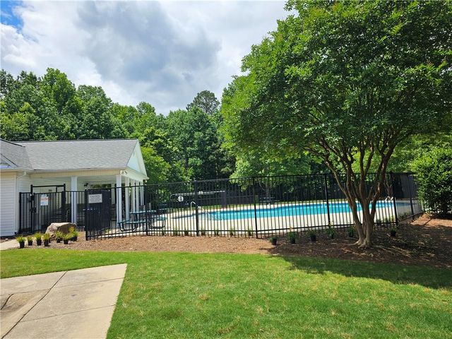 1367 Thornborough Drive, Alpharetta, GA 30004