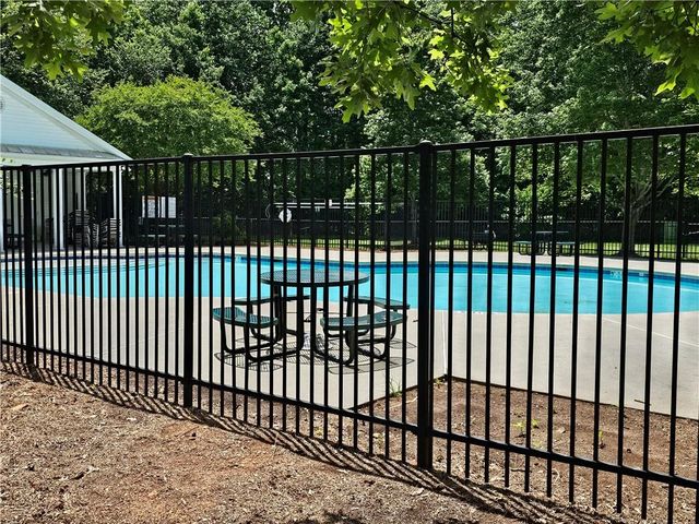 1367 Thornborough Drive, Alpharetta, GA 30004