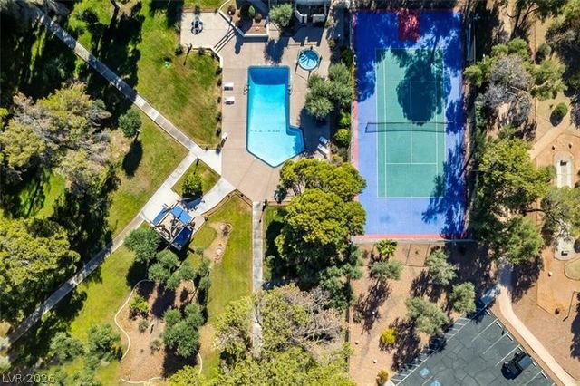 730 South Royal Crest Circle 414, Las Vegas, NV 89169