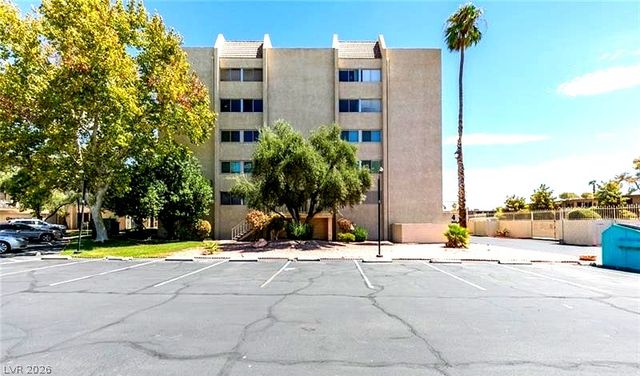 730 South Royal Crest Circle 414, Las Vegas, NV 89169