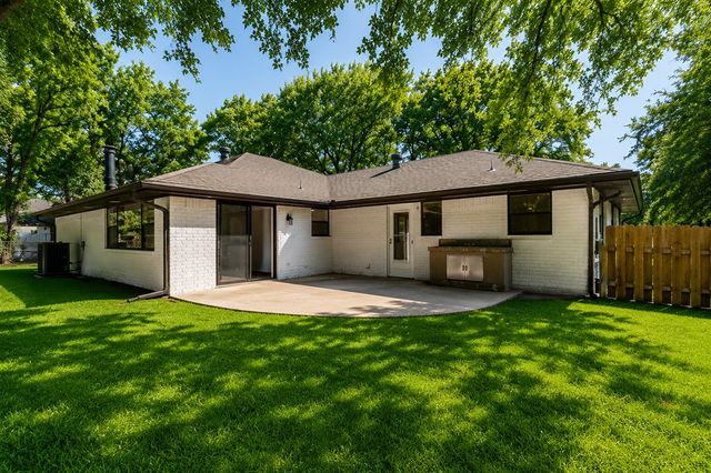 1416 Cheyenne Trail, Granbury, TX 76048