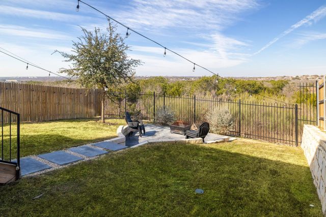 7316 Daves Landing DR, Austin, TX 78724