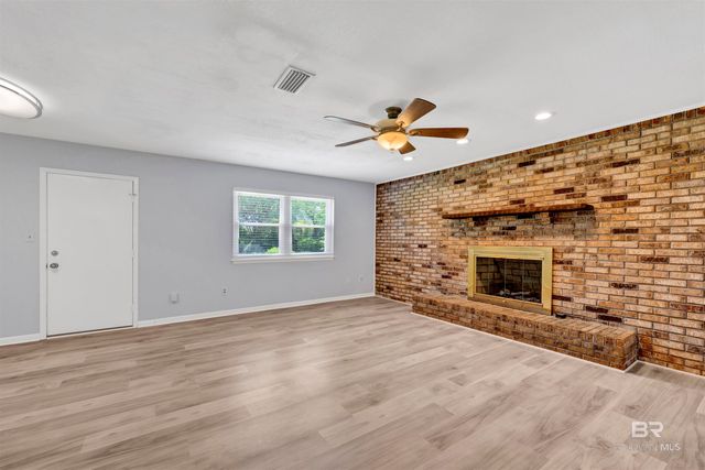 16718 Bogle Lane, Foley, AL 36535