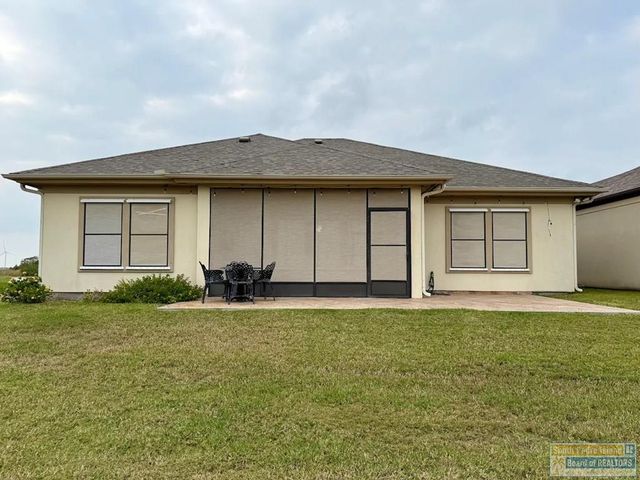 15 Valdarama Dr, Laguna Vista, TX 78578
