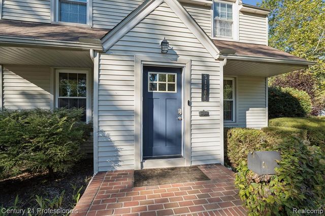 31600 W Chicago Street, Livonia, MI 48150