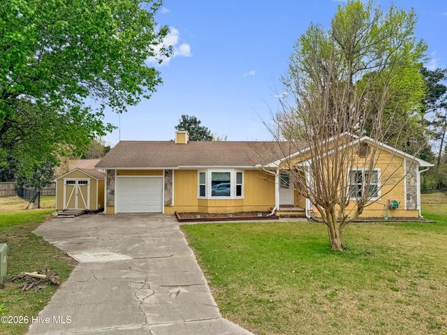 610 Wolverine Place, Jacksonville, NC 28546