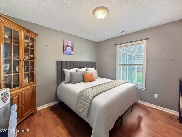 610 Wolverine Place, Jacksonville, NC 28546