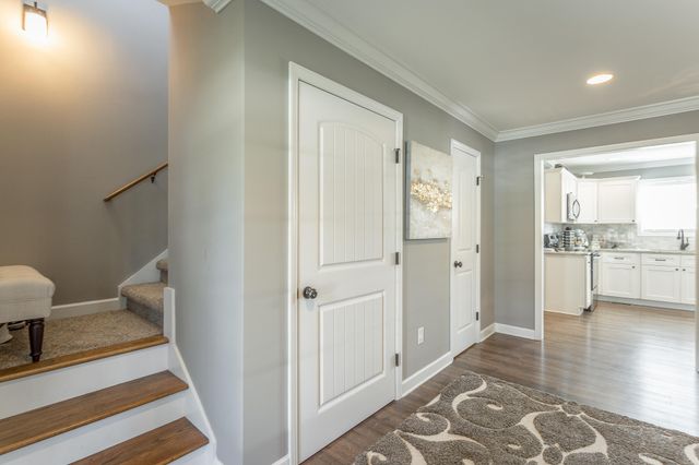 548 Titanium Drive, Hixson, TN 37343