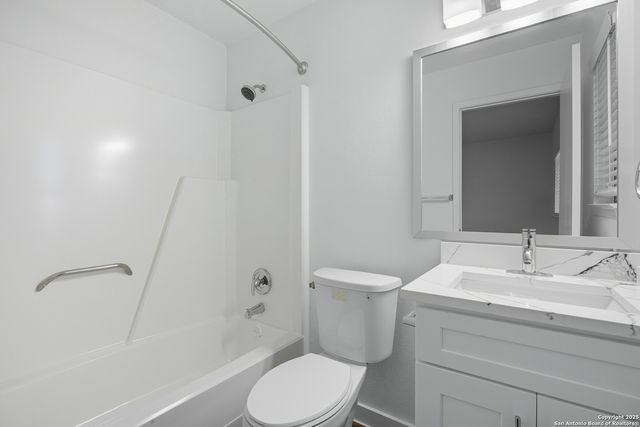 3834 Pipers Crest, San Antonio, TX 78251