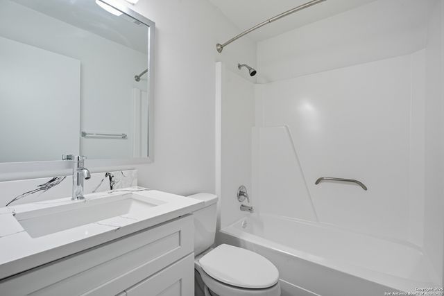 3834 Pipers Crest, San Antonio, TX 78251