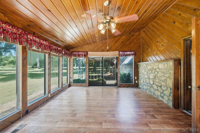 800 S Moore Avenue, Claremore, OK 74017