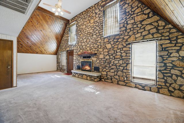 800 S Moore Avenue, Claremore, OK 74017