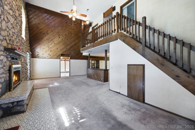 800 S Moore Avenue, Claremore, OK 74017