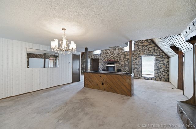 800 S Moore Avenue, Claremore, OK 74017