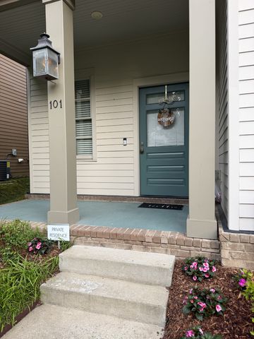 101 Cottage Ln, Franklin, TN 37064