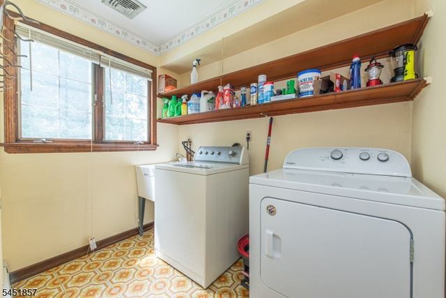 28 Church Rd, Randolph Twp., NJ 07869