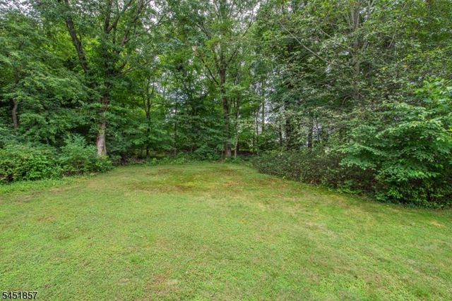 28 Church Rd, Randolph Twp., NJ 07869