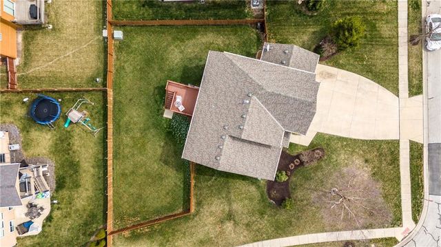 17228 W 198th Terrace, Spring Hill, KS 66083