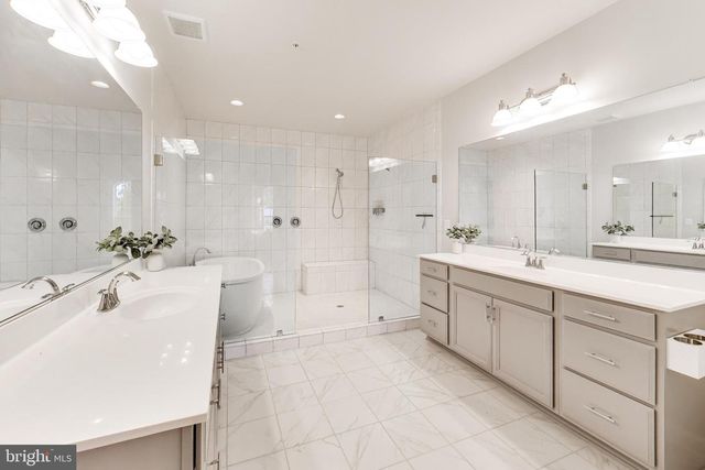 517 WINDBOARD WAY, Oxon Hill, MD 20745