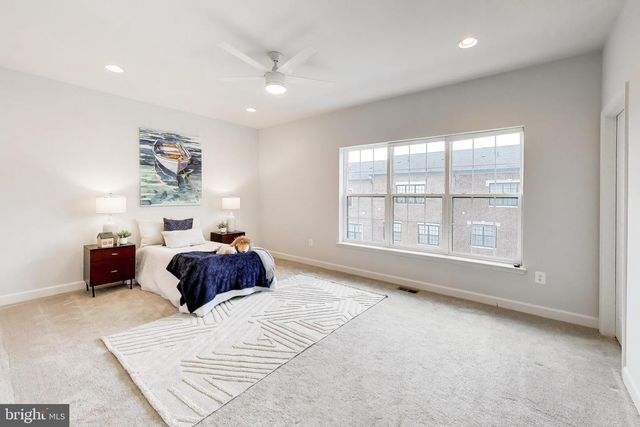 517 WINDBOARD WAY, Oxon Hill, MD 20745