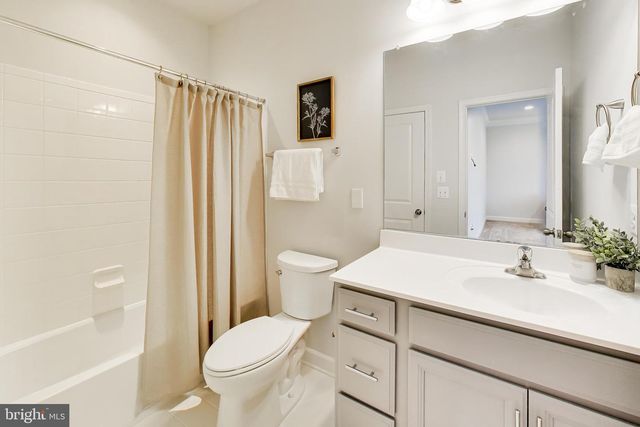 517 WINDBOARD WAY, Oxon Hill, MD 20745