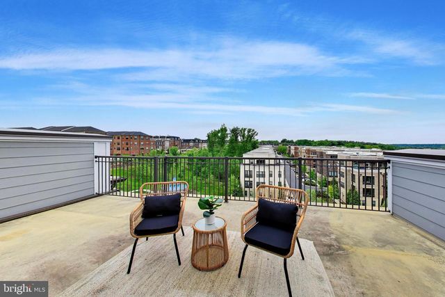 517 WINDBOARD WAY, Oxon Hill, MD 20745