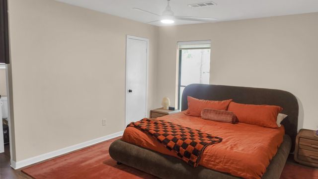 223 Kirkaldy Drive, Houston, TX 77015