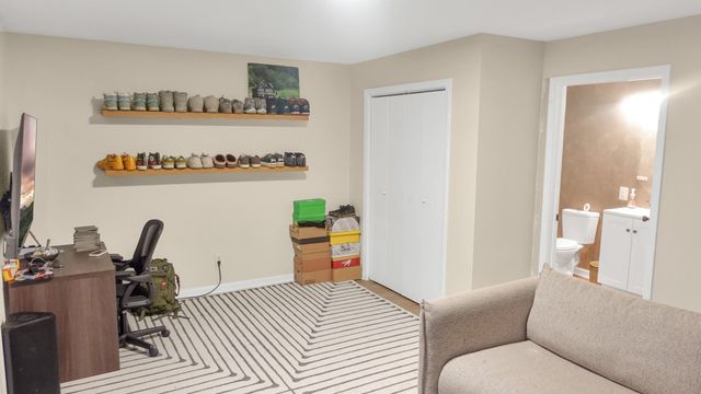 223 Kirkaldy Drive, Houston, TX 77015